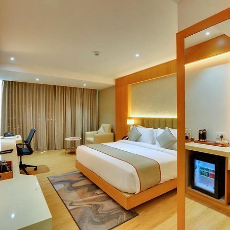 Clarion Hotel Bangalore Yesvantpur Eksteriør billede