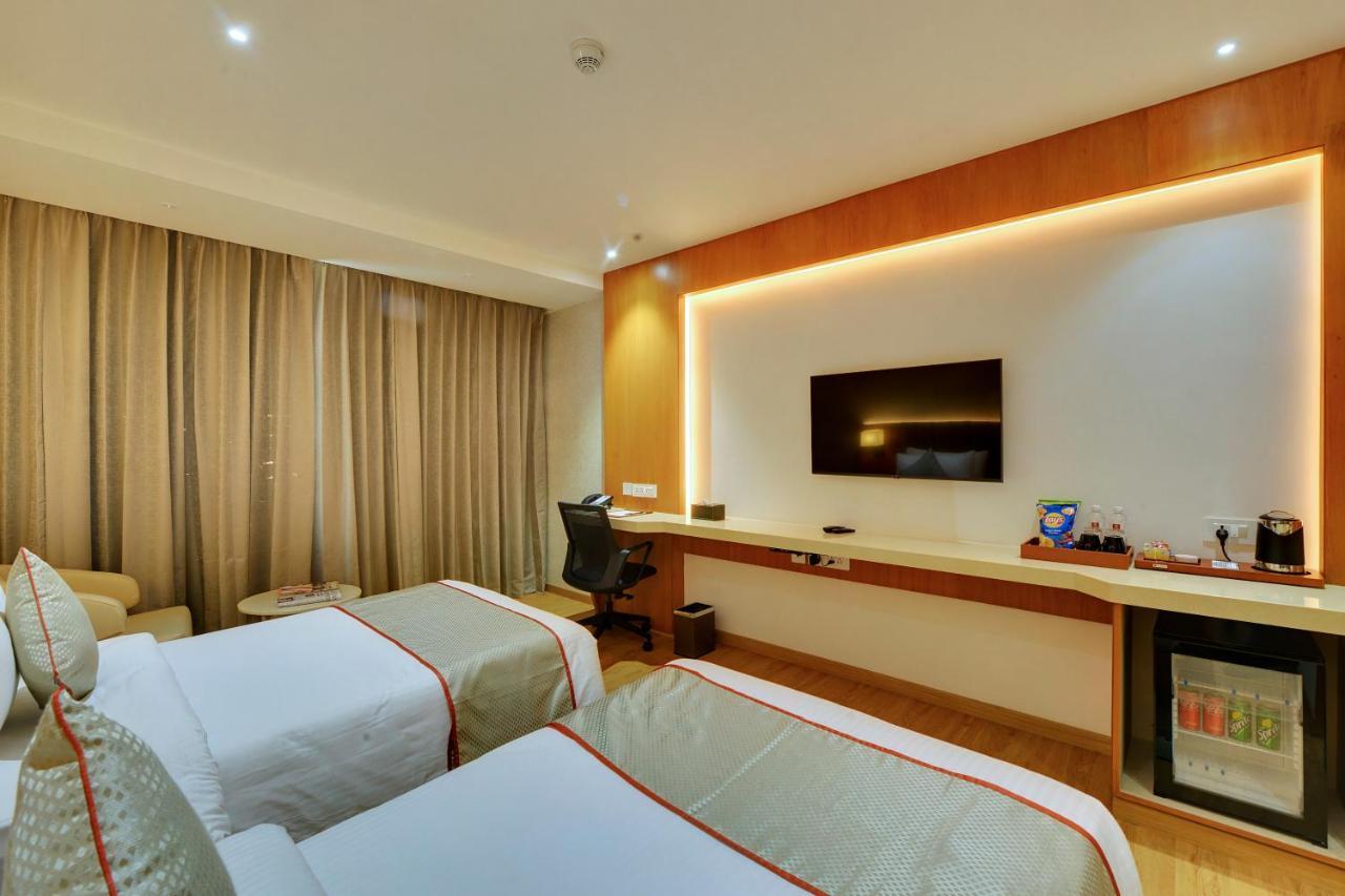 Clarion Hotel Bangalore Yesvantpur Eksteriør billede