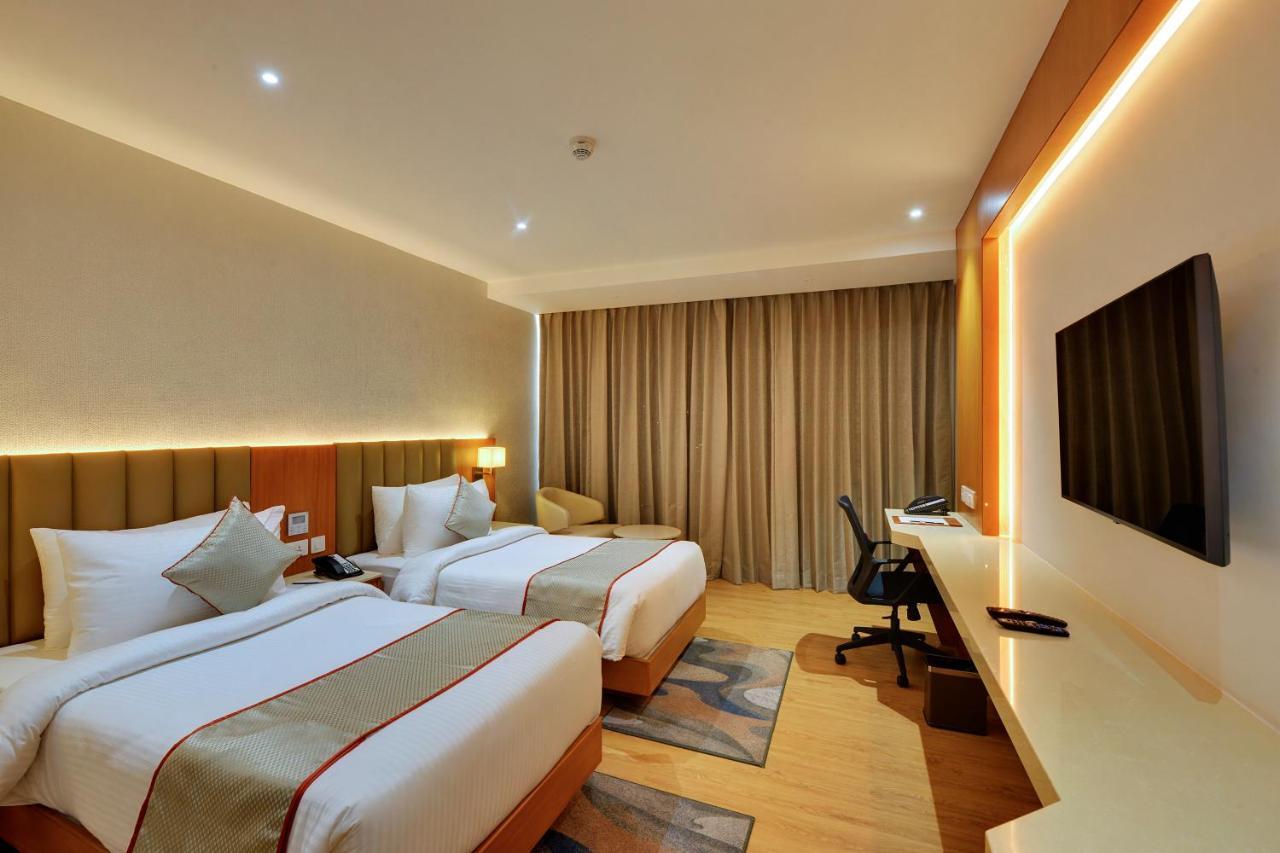 Clarion Hotel Bangalore Yesvantpur Eksteriør billede