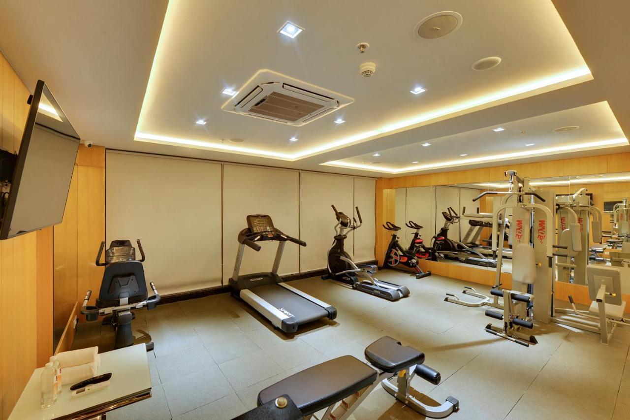 Clarion Hotel Bangalore Yesvantpur Eksteriør billede
