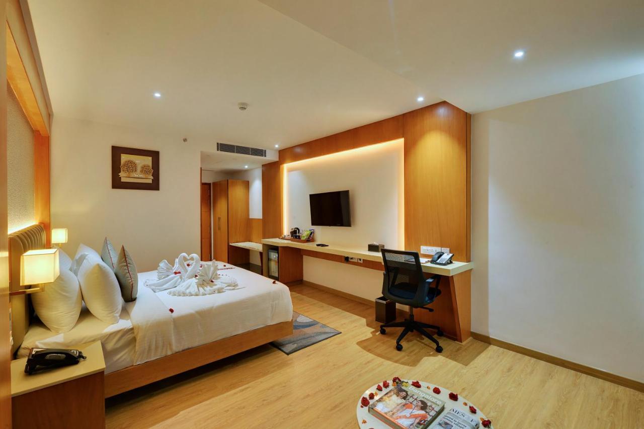 Clarion Hotel Bangalore Yesvantpur Eksteriør billede